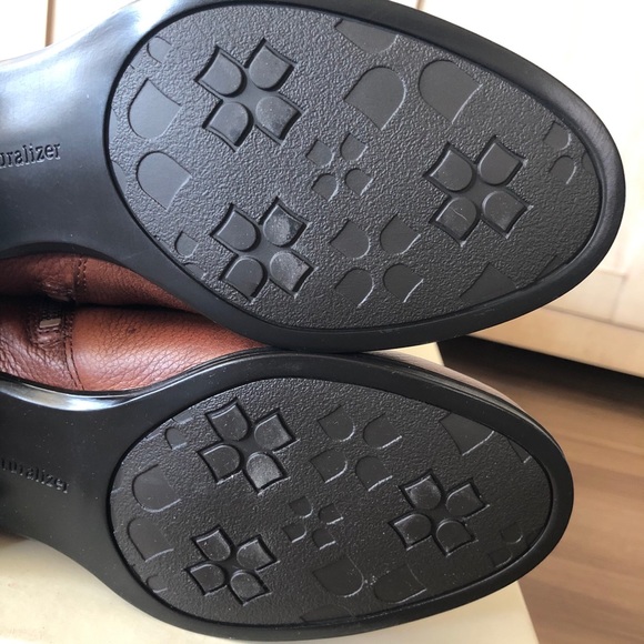 NIB Naturalizer Jean Boot (Banana Bread) - Picture 12 of 13